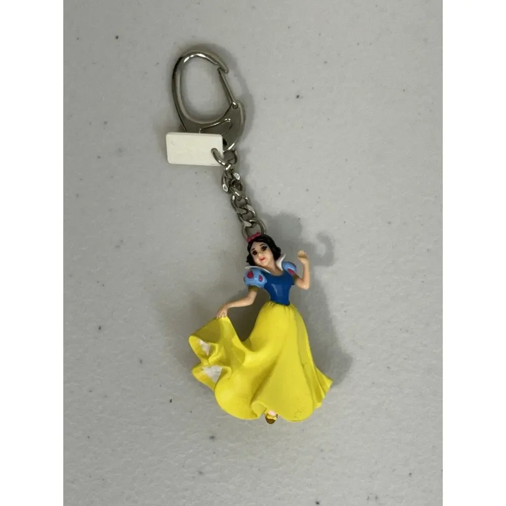 2002 VTG Disney Snow White Figural Clip Keychain Basic Fun Inc.
